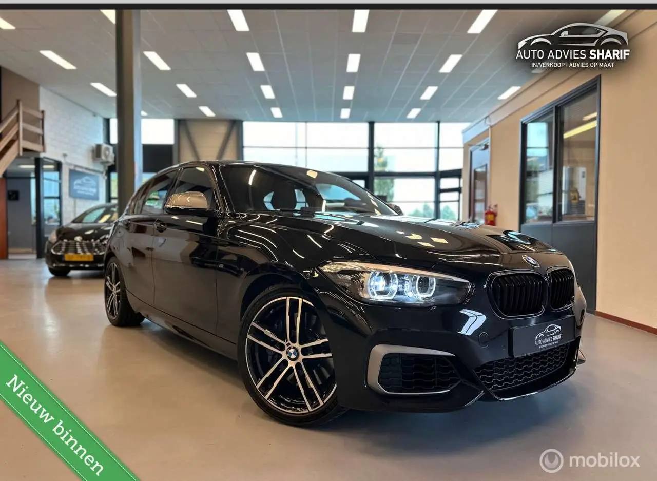 Photo 1 : Bmw Serie 1 2018 Essence