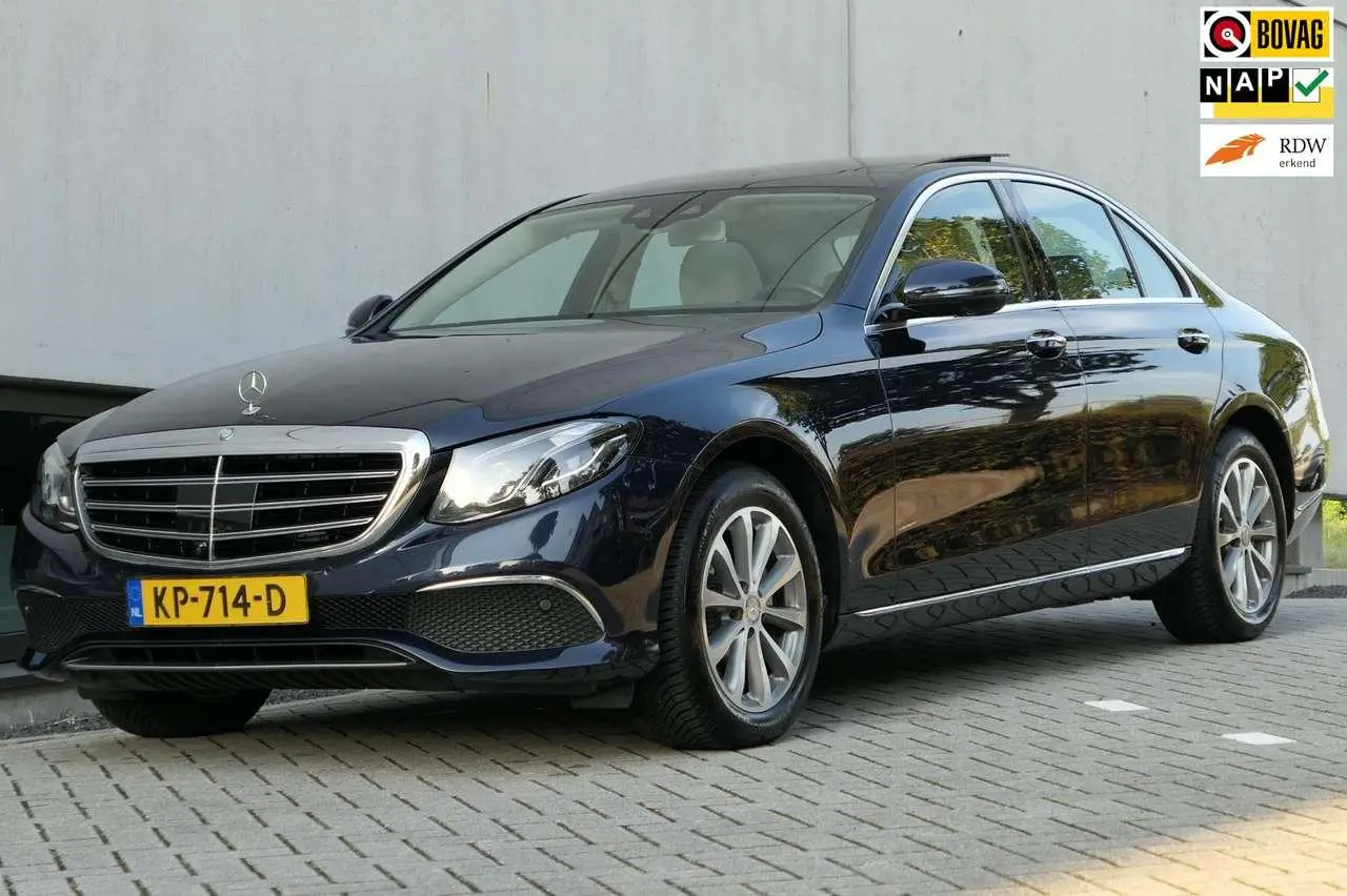 Photo 1 : Mercedes-benz Classe E 2016 Petrol