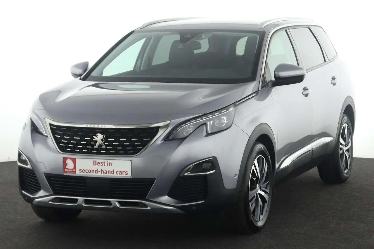 Photo 1 : Peugeot 5008 2020 Diesel