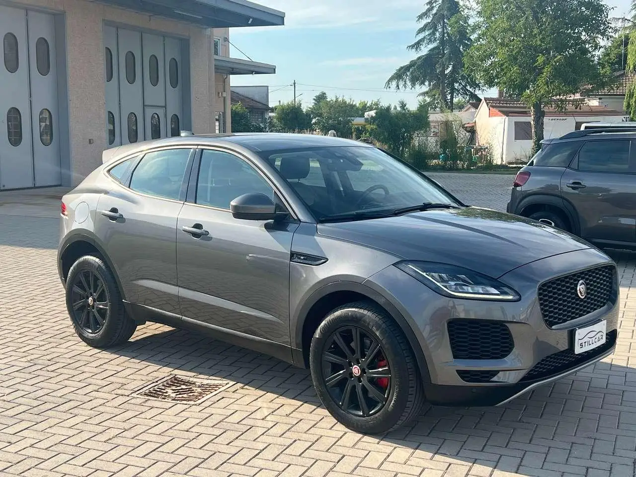 Photo 1 : Jaguar E-pace 2019 Diesel