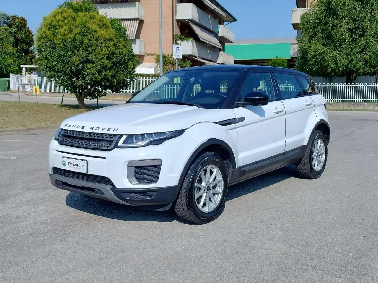 Photo 1 : Land Rover Range Rover Evoque 2016 Diesel