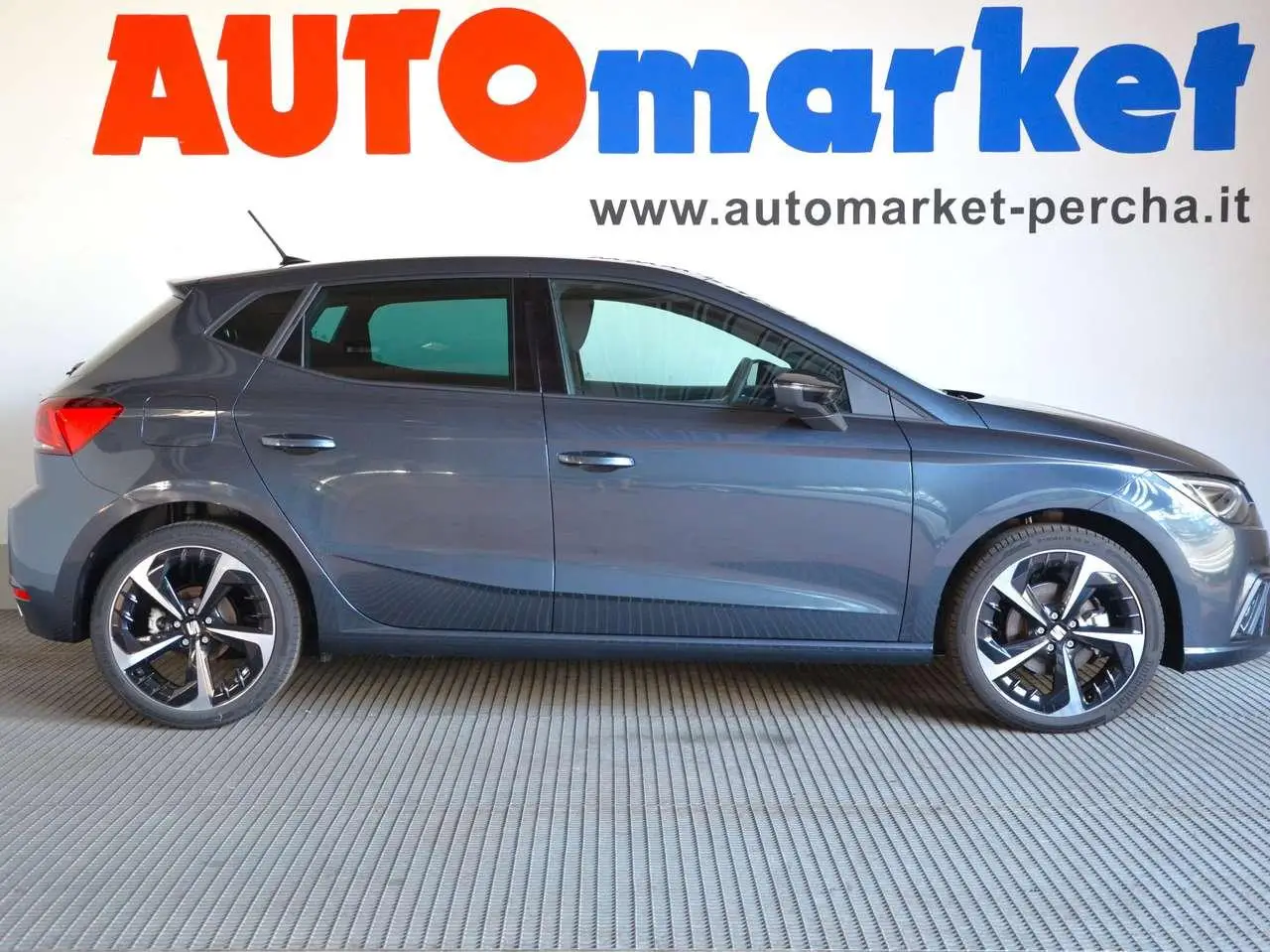 Photo 1 : Seat Ibiza 2024 Essence