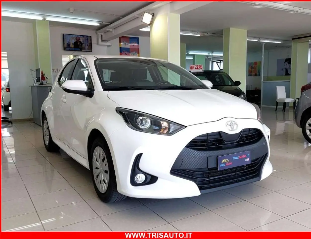 Photo 1 : Toyota Yaris 2021 Petrol