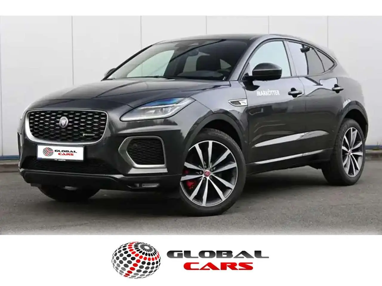 Photo 1 : Jaguar E-pace 2023 Hybrid