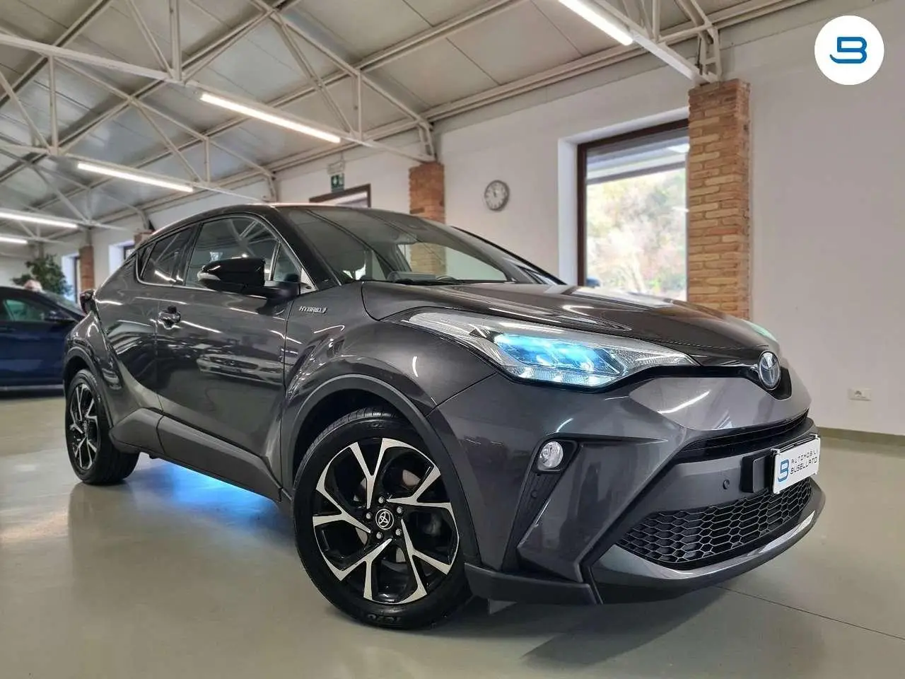 Photo 1 : Toyota C-hr 2021 Hybrid