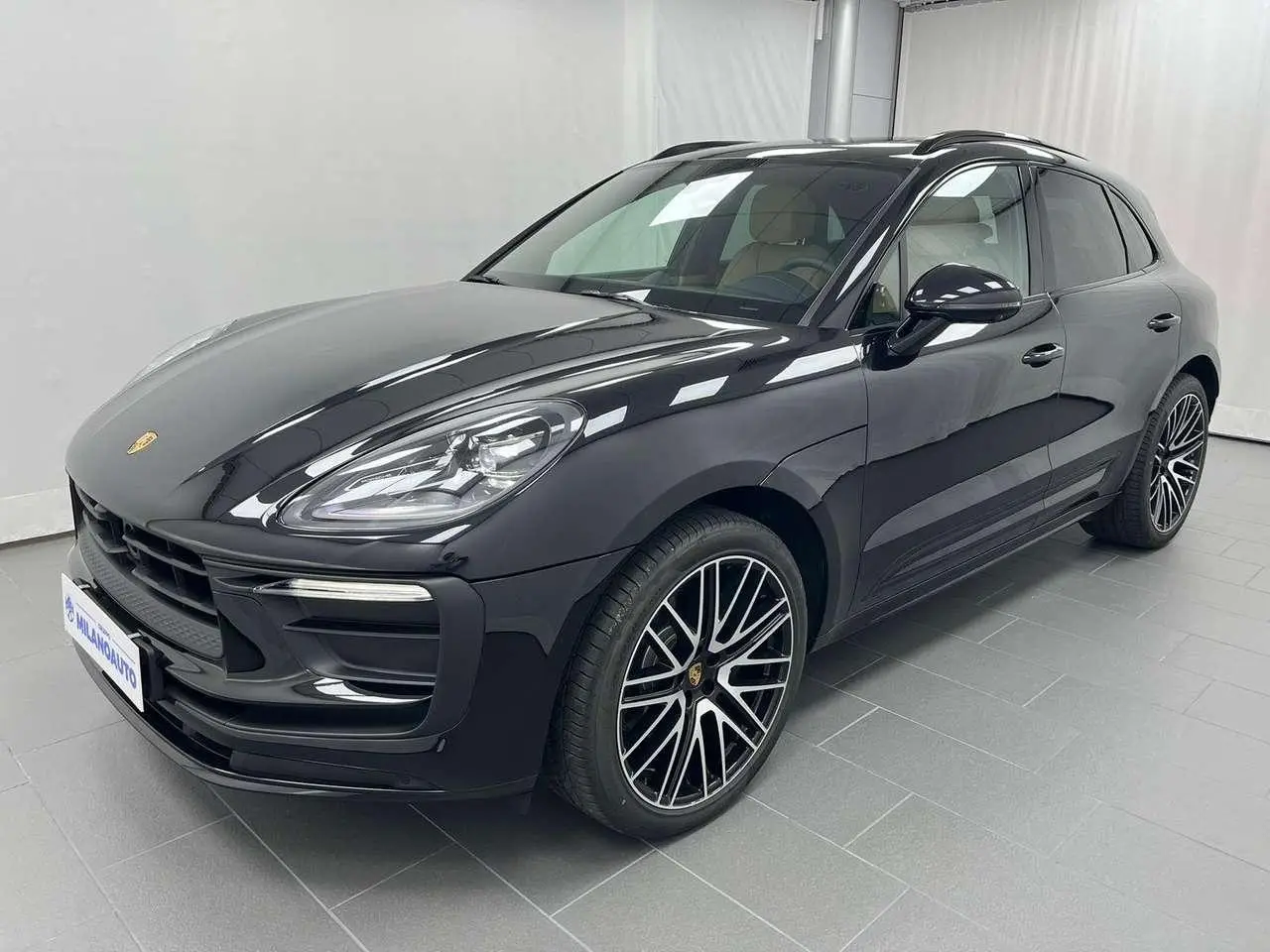 Photo 1 : Porsche Macan 2024 Petrol