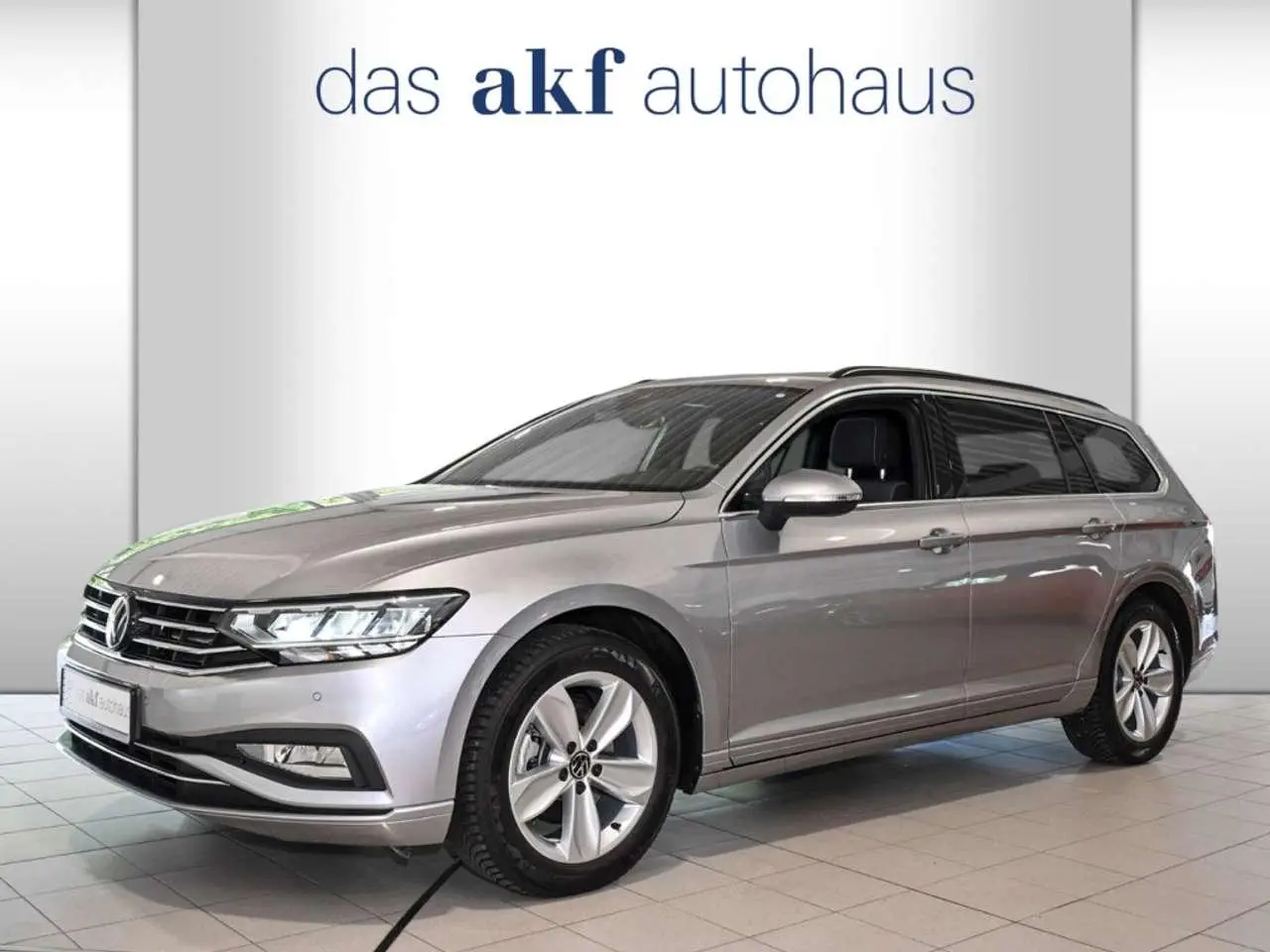 Photo 1 : Volkswagen Passat 2023 Diesel