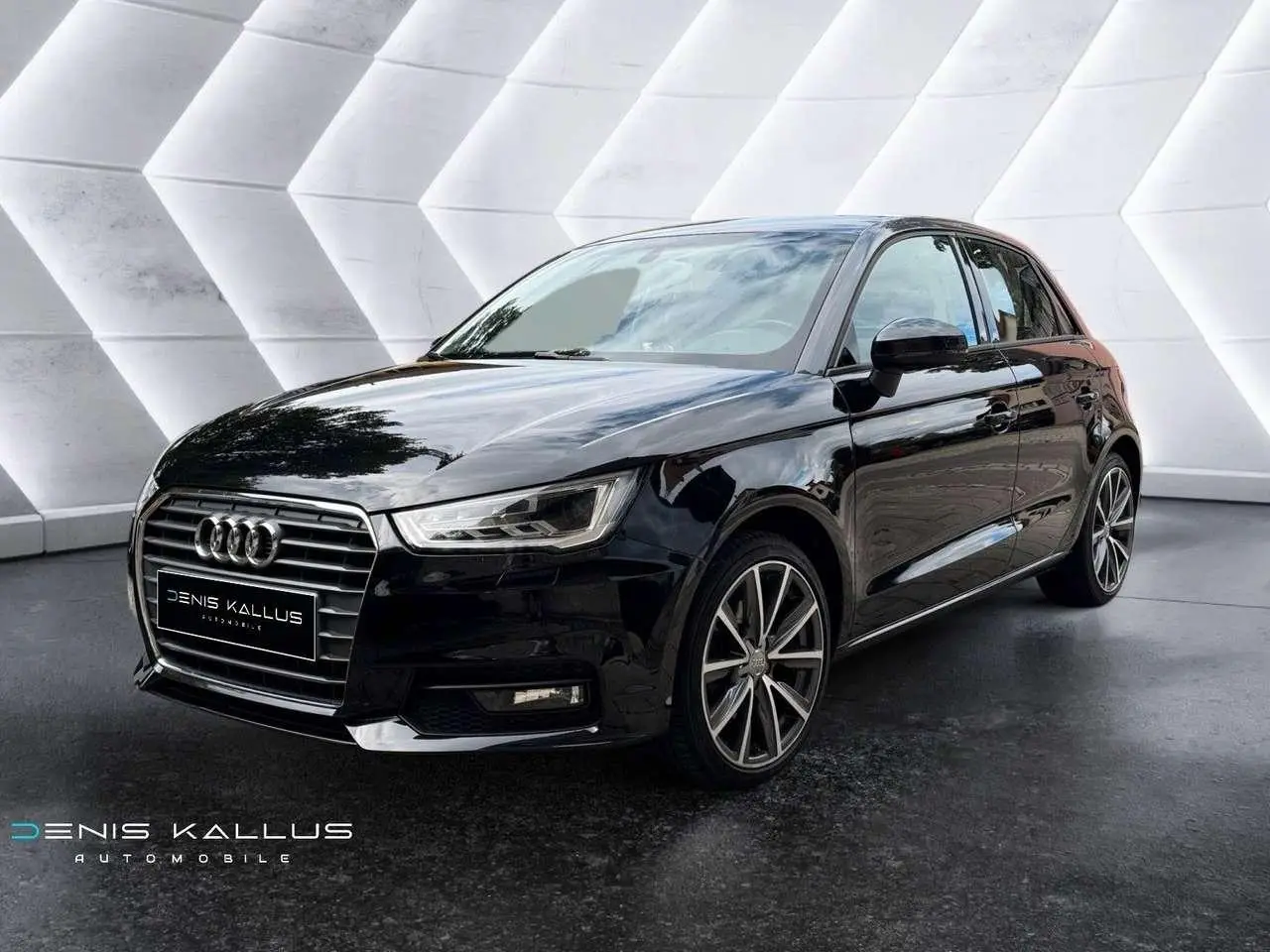 Photo 1 : Audi A1 2016 Essence