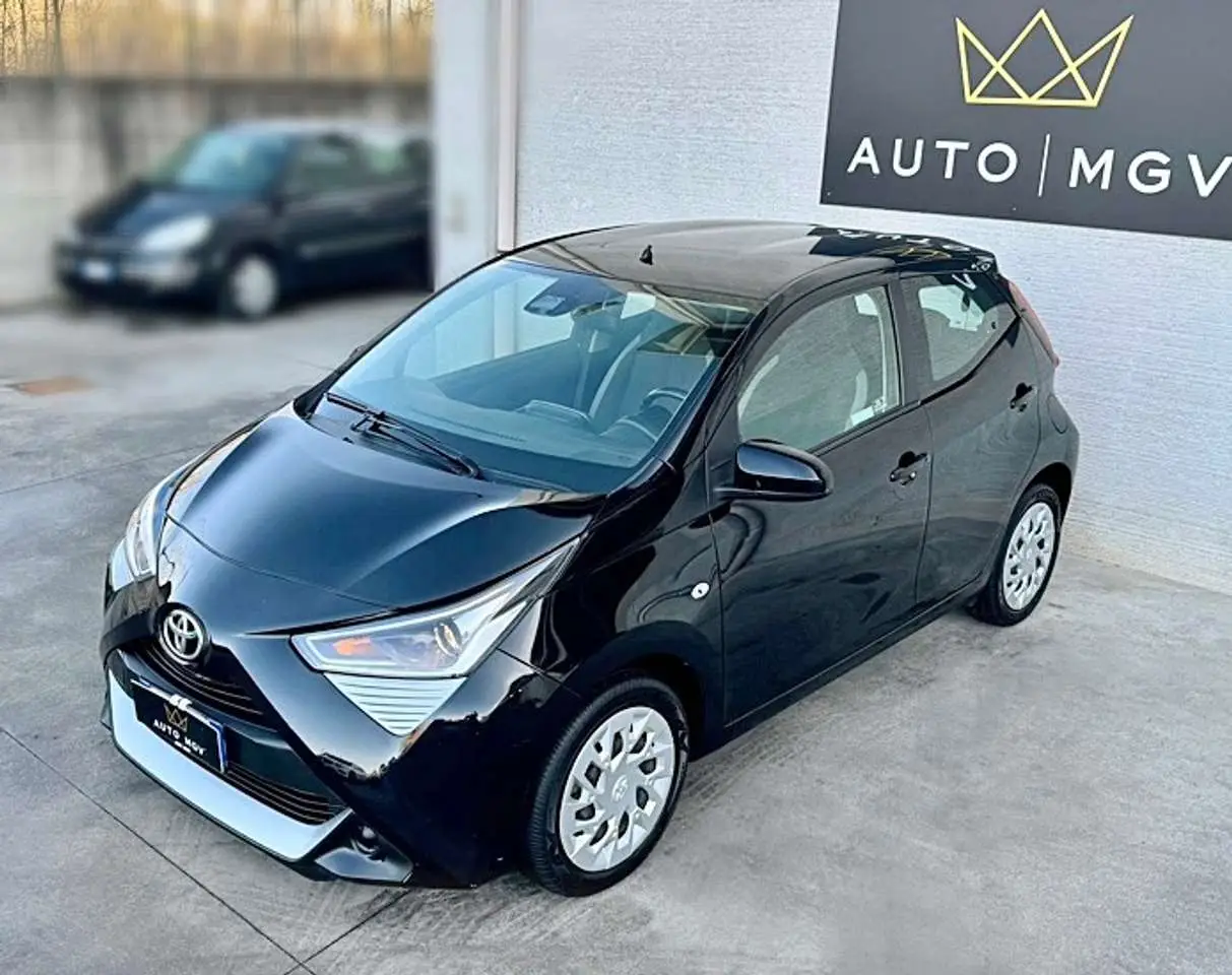 Photo 1 : Toyota Aygo 2021 Petrol