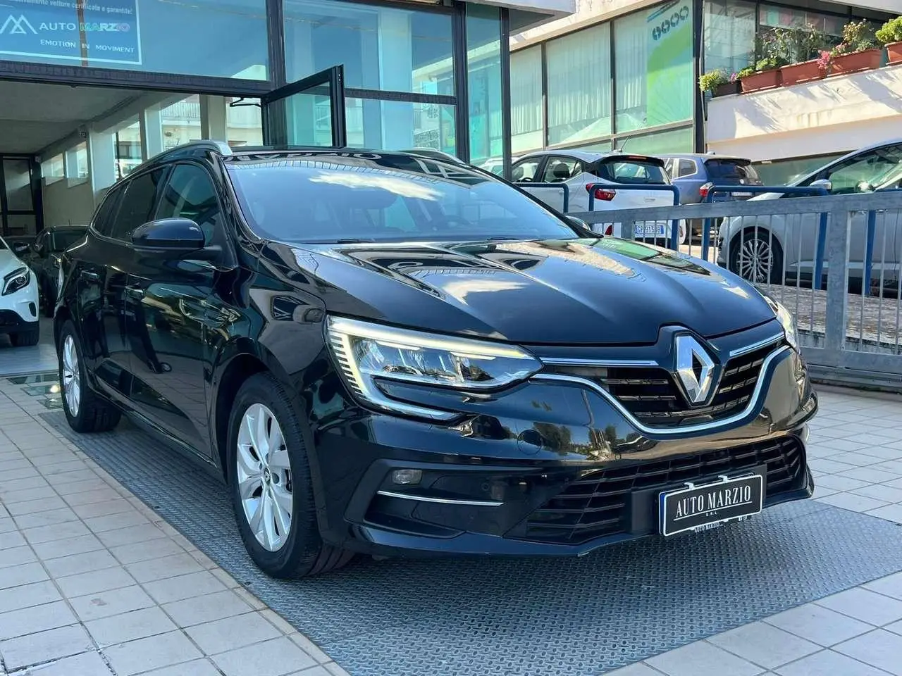 Photo 1 : Renault Megane 2021 Diesel