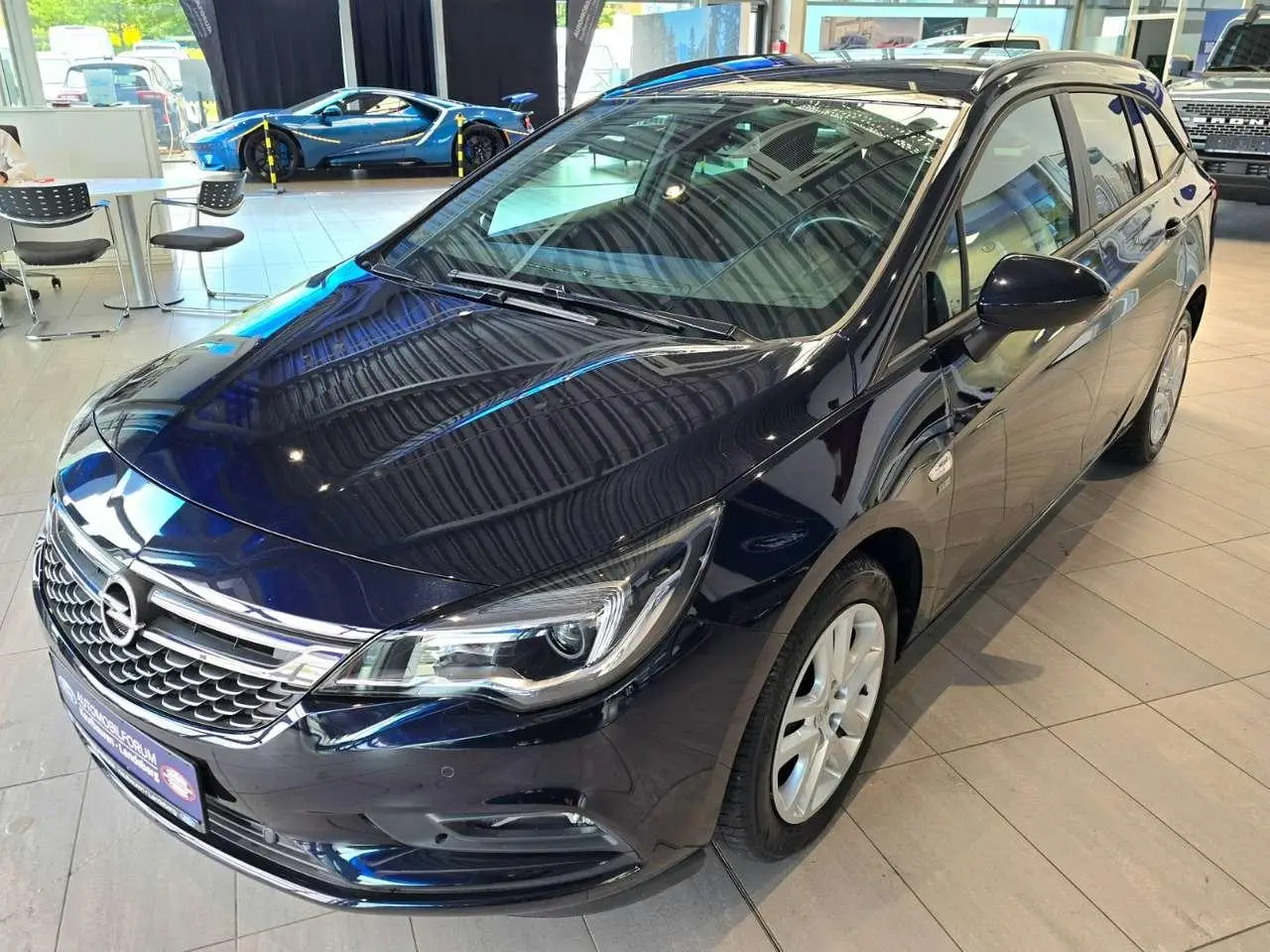 Photo 1 : Opel Astra 2019 Essence