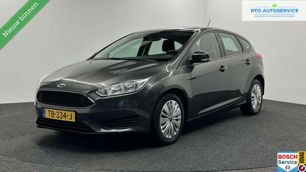 Photo 1 : Ford Focus 2018 Essence