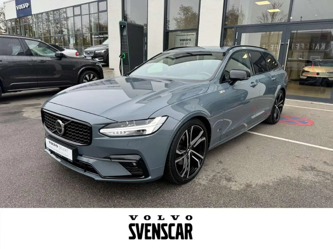 Photo 1 : Volvo V90 2021 Diesel