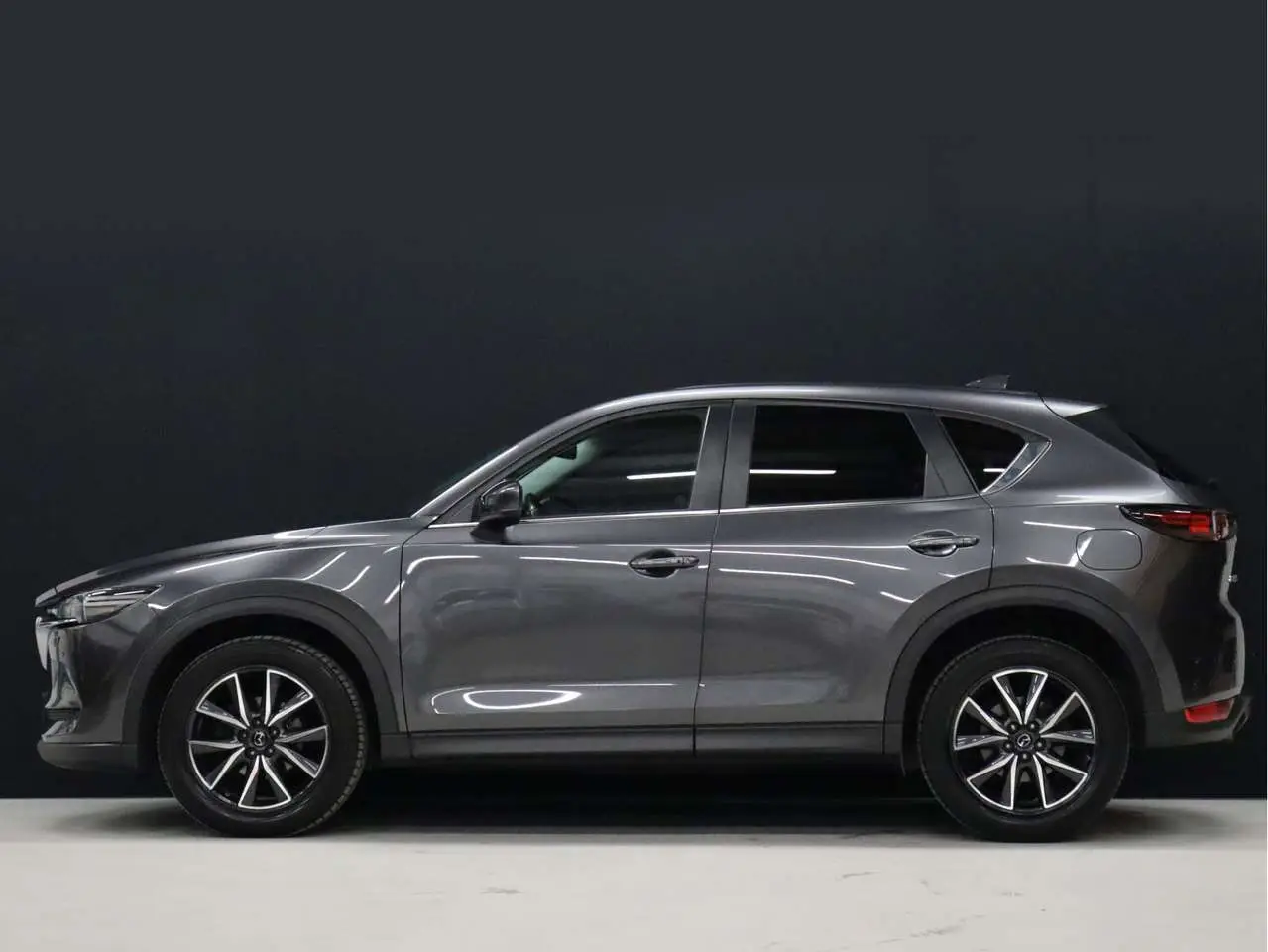 Photo 1 : Mazda Cx-5 2017 Petrol