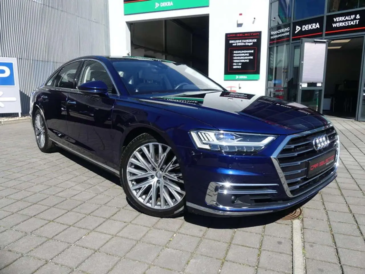 Photo 1 : Audi A8 2019 Petrol