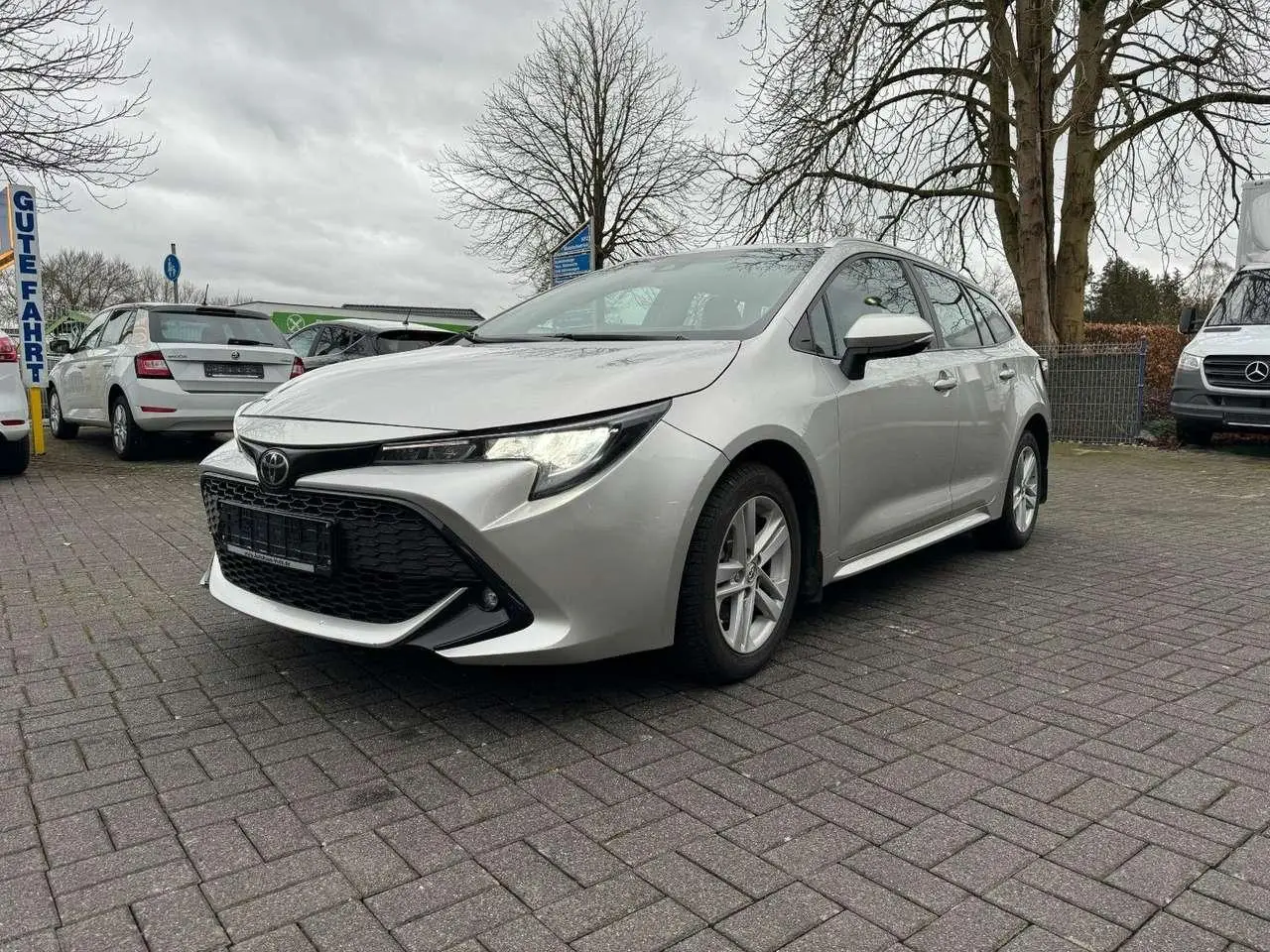 Photo 1 : Toyota Corolla 2019 Essence