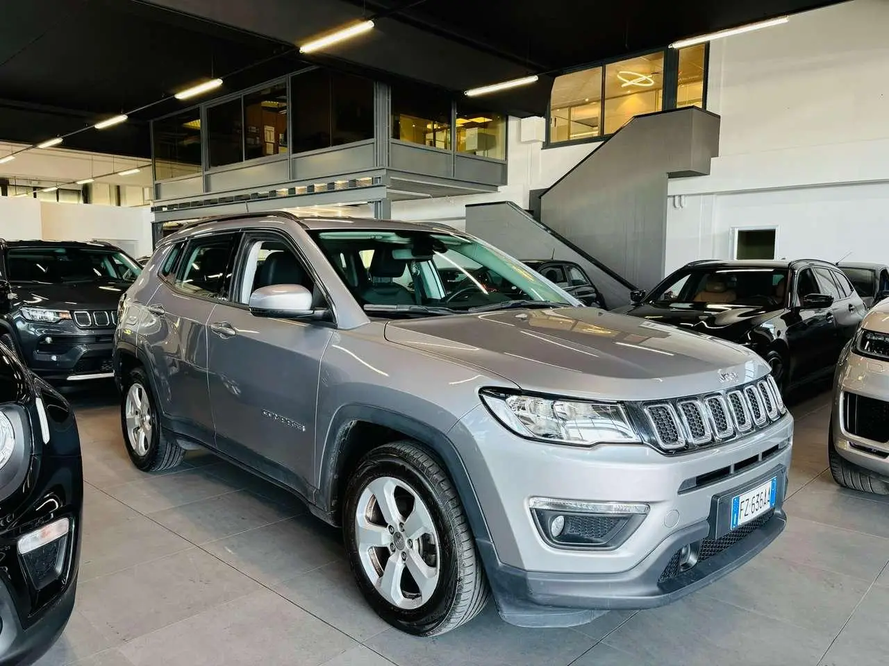 Photo 1 : Jeep Compass 2019 Diesel