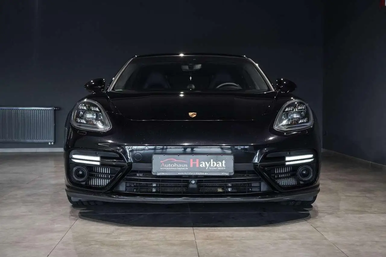 Photo 1 : Porsche Panamera 2017 Hybrid