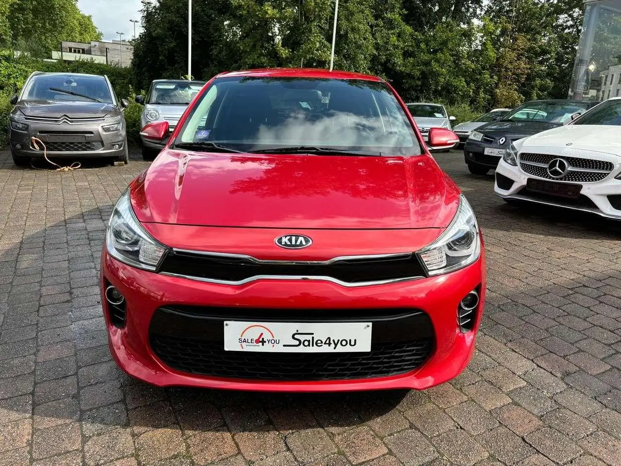 Photo 1 : Kia Rio 2017 Petrol