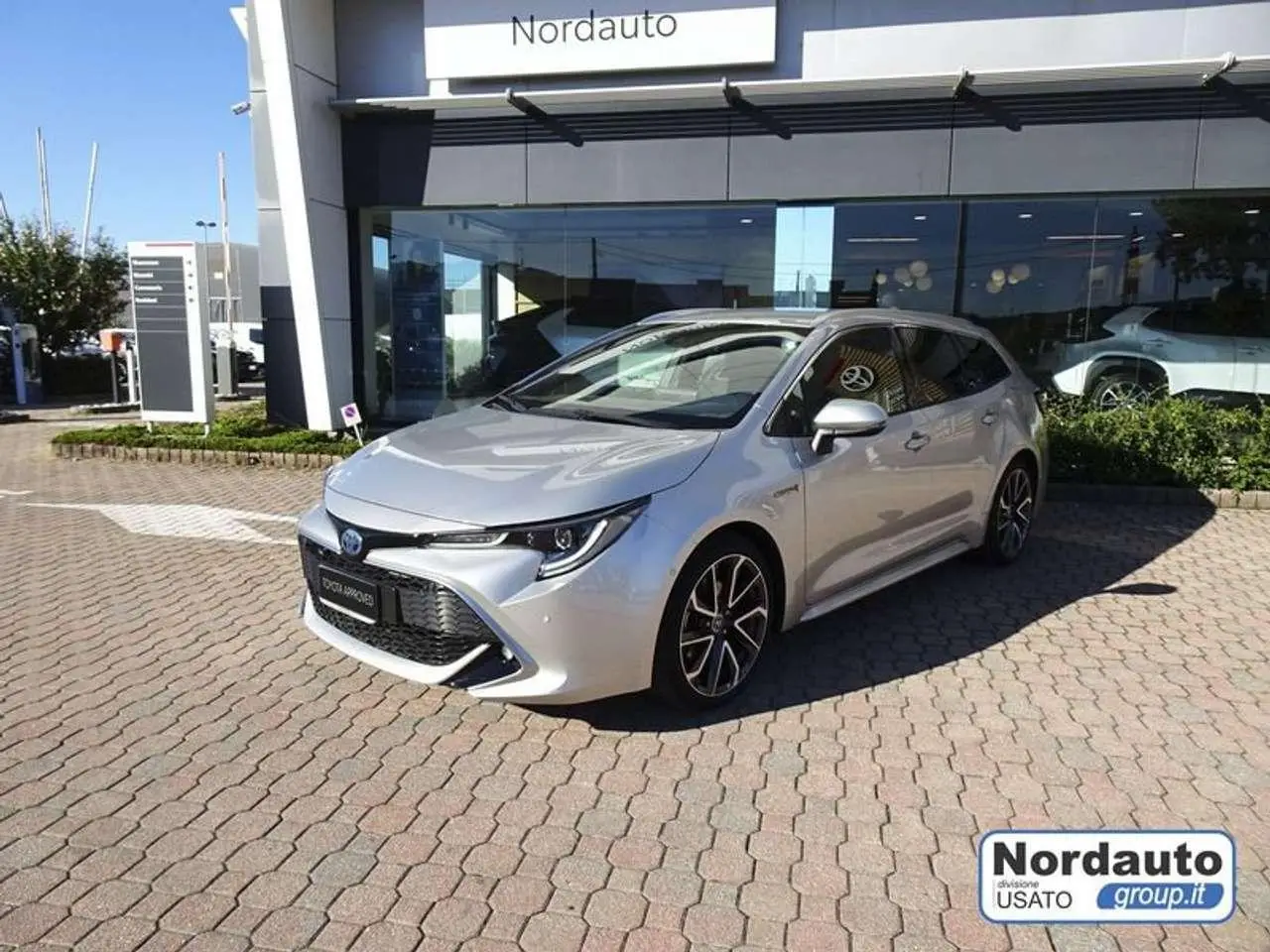 Photo 1 : Toyota Corolla 2019 Hybrid