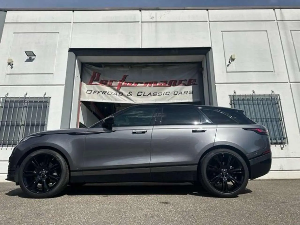 Photo 1 : Land Rover Range Rover Velar 2019 Diesel