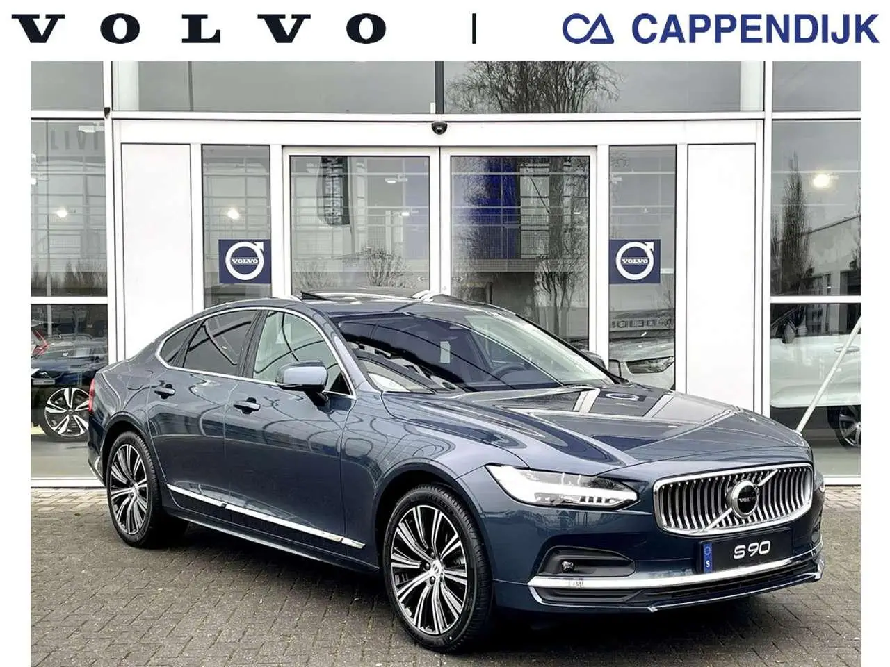 Photo 1 : Volvo S90 2023 Essence