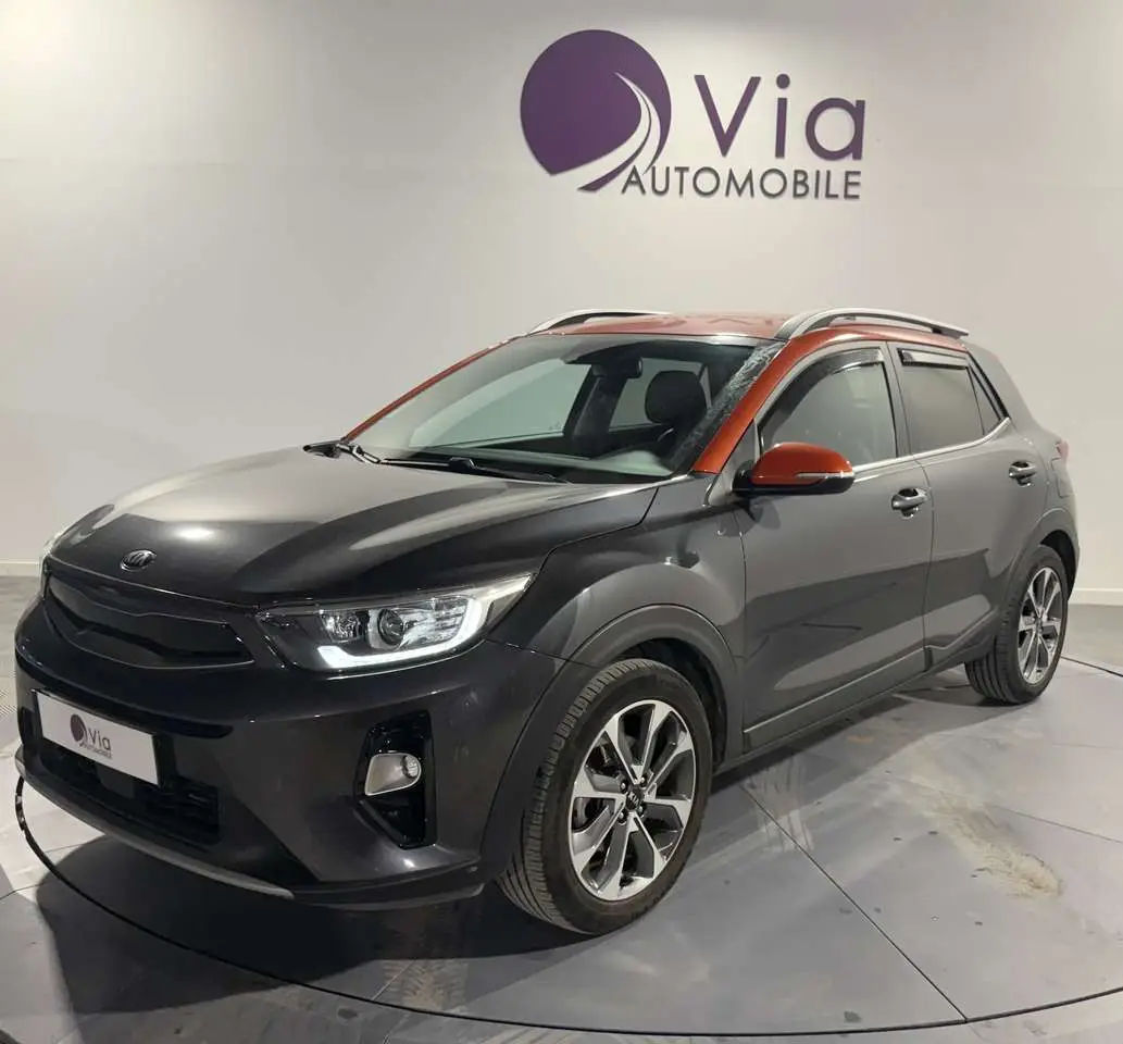 Photo 1 : Kia Stonic 2019 Petrol