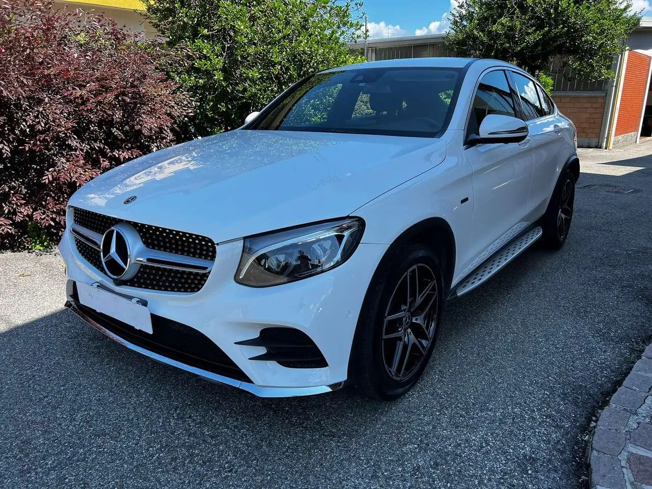 Photo 1 : Mercedes-benz Classe Glc 2018 Hybride