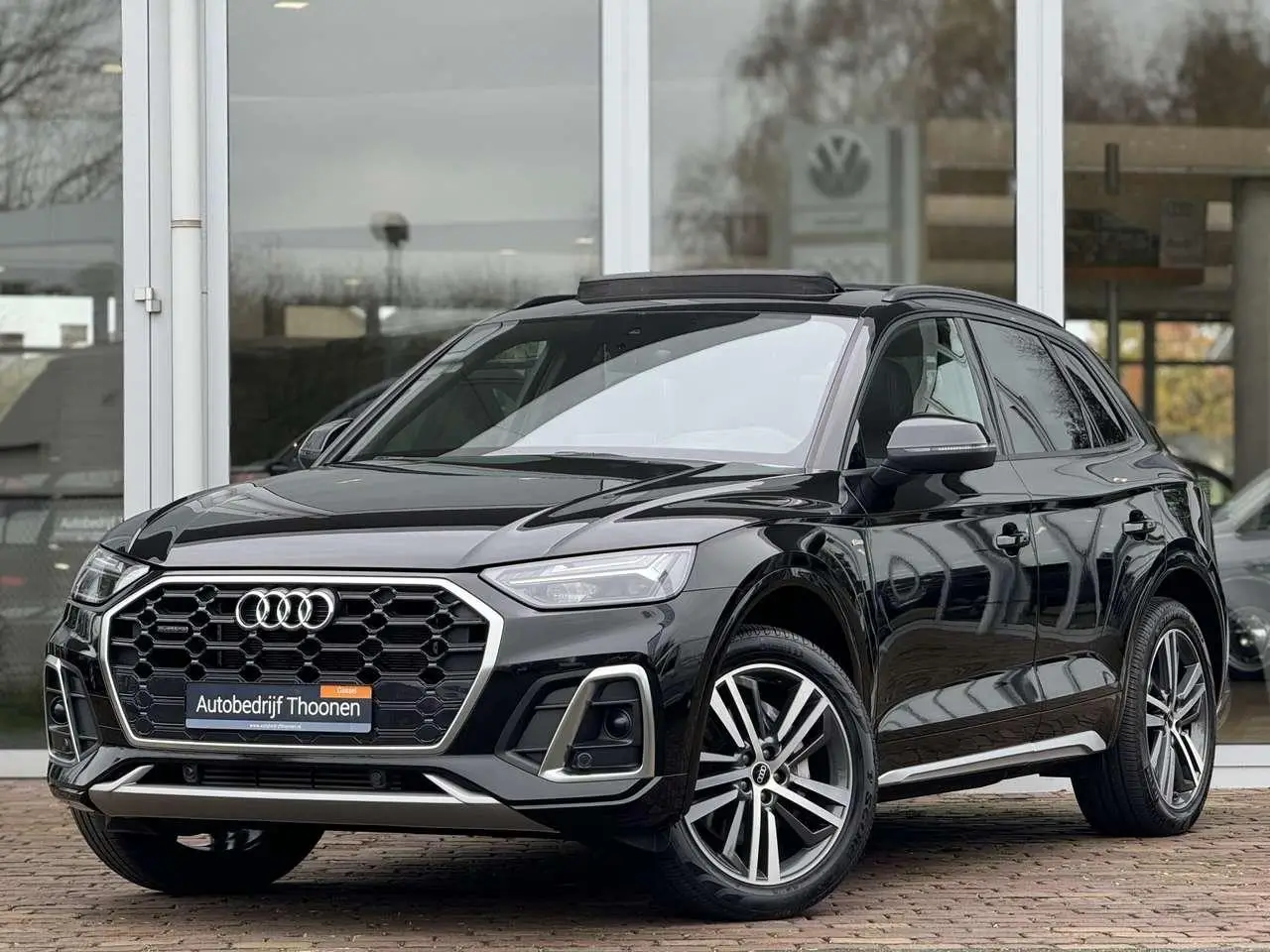 Photo 1 : Audi Q5 2021 Hybride