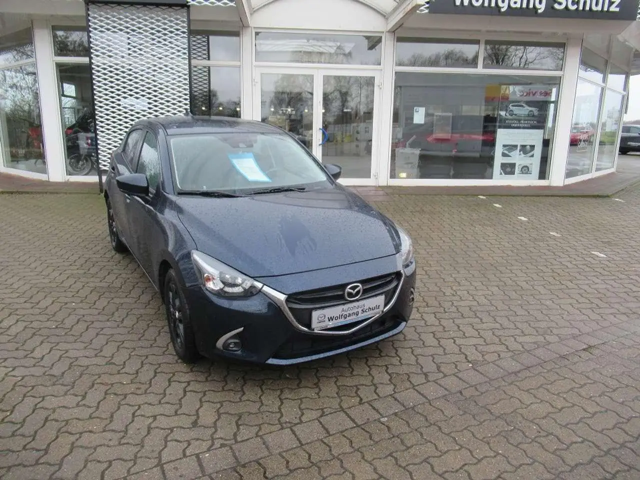 Photo 1 : Mazda 2 2019 Petrol