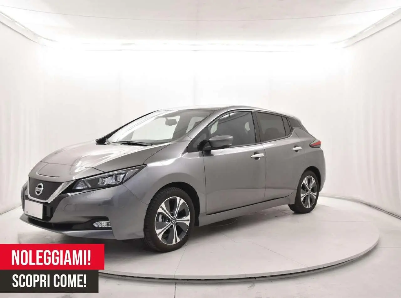 Photo 1 : Nissan Leaf 2021 Electric