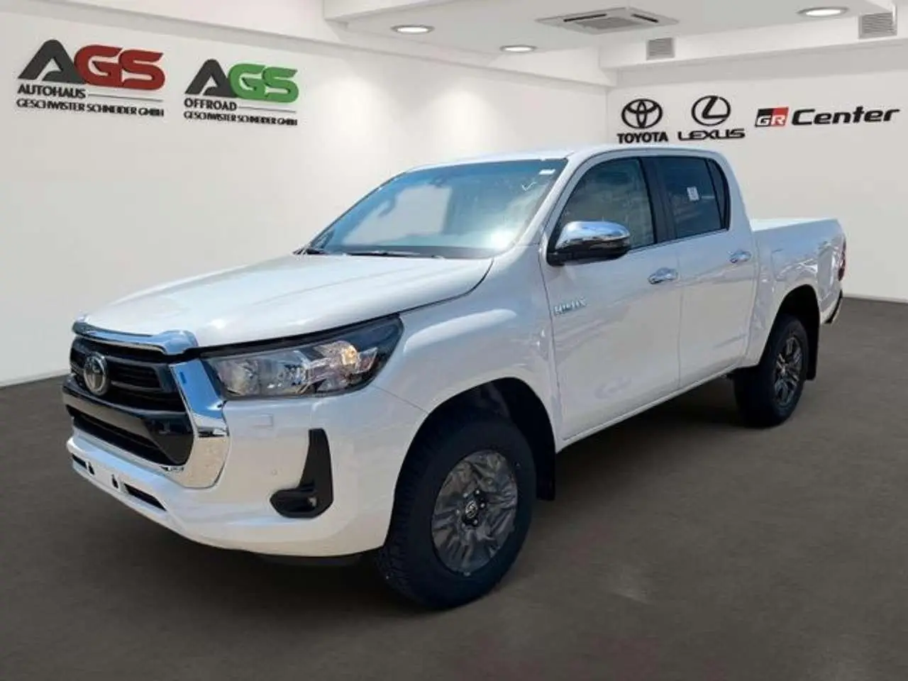 Photo 1 : Toyota Hilux 2024 Diesel