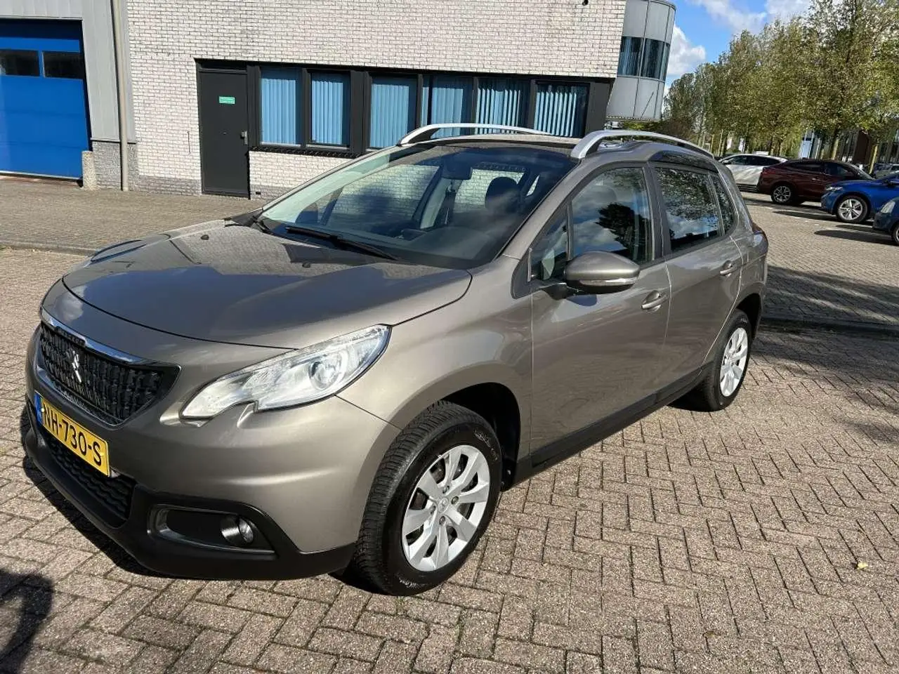 Photo 1 : Peugeot 2008 2017 Petrol