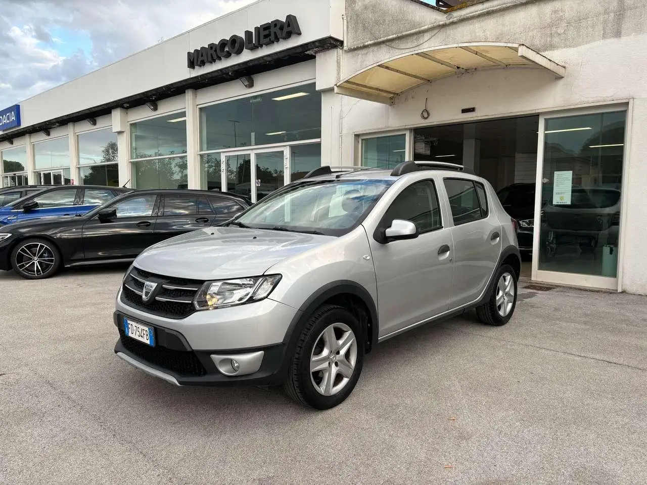 Photo 1 : Dacia Sandero 2016 LPG