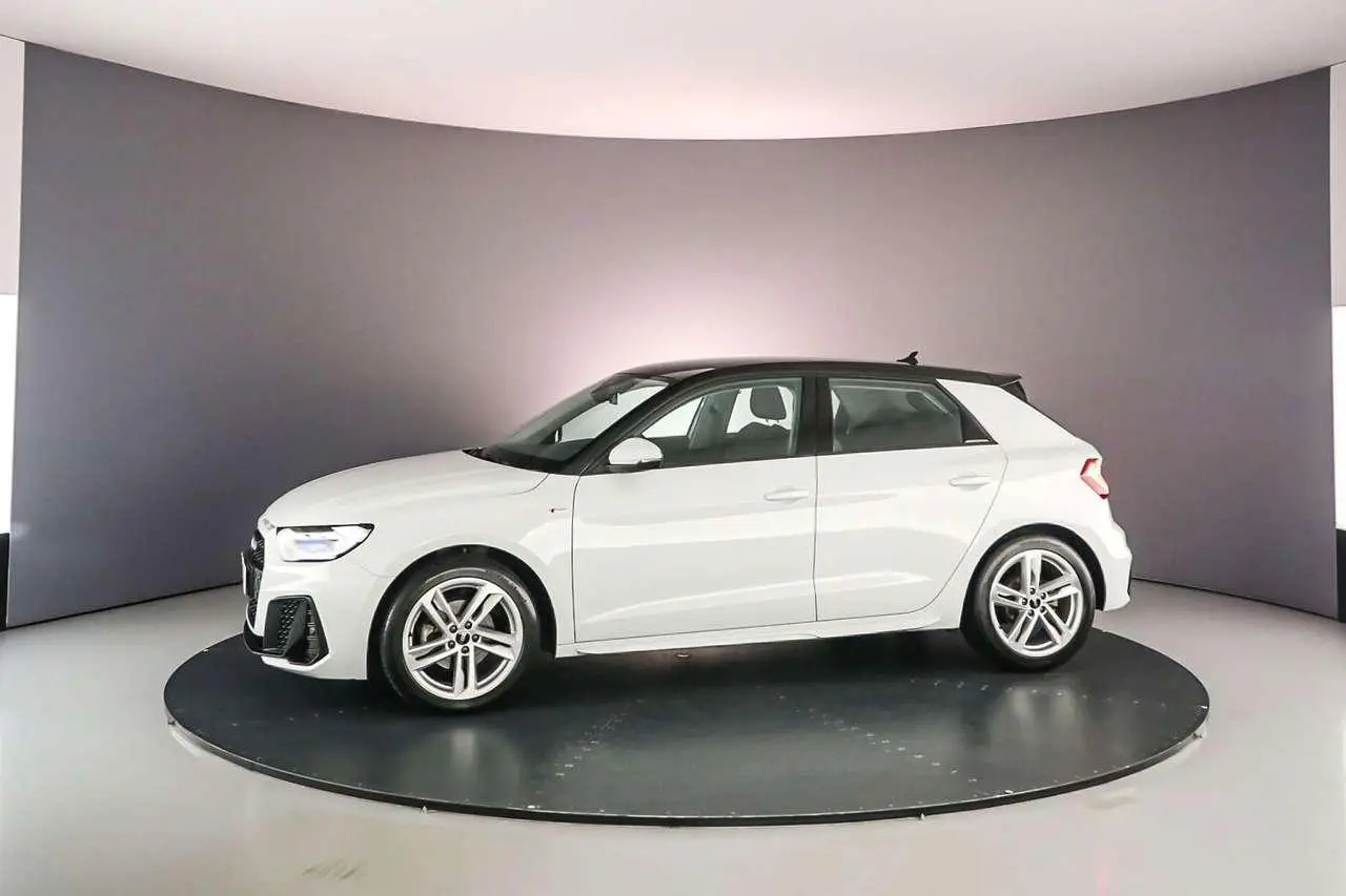 Photo 1 : Audi A1 2021 Petrol