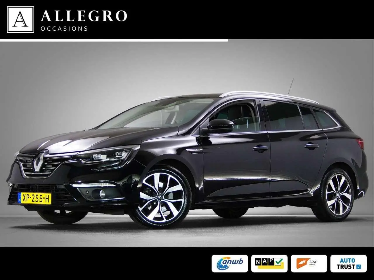 Photo 1 : Renault Megane 2019 Petrol