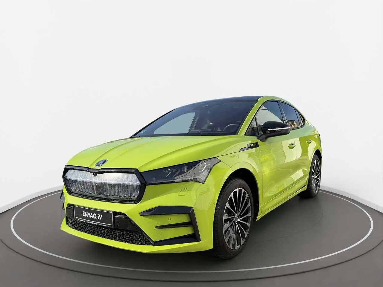 Photo 1 : Skoda Enyaq 2022 Électrique