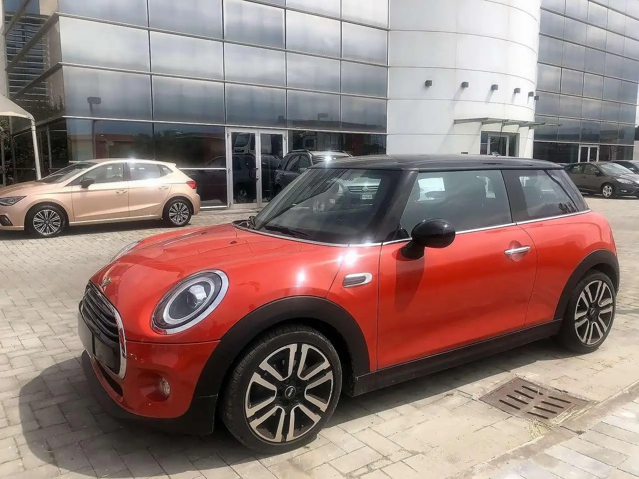 Photo 1 : Mini Cooper 2018 Diesel