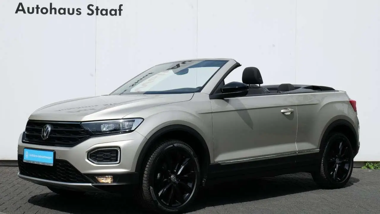 Photo 1 : Volkswagen T-roc 2021 Petrol