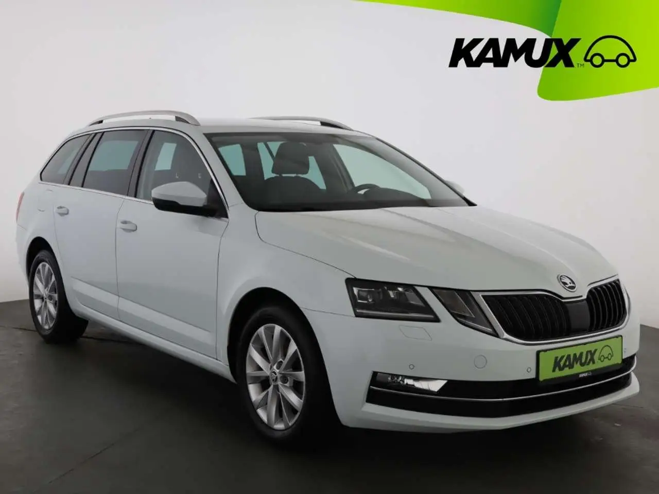 Photo 1 : Skoda Octavia 2019 Petrol