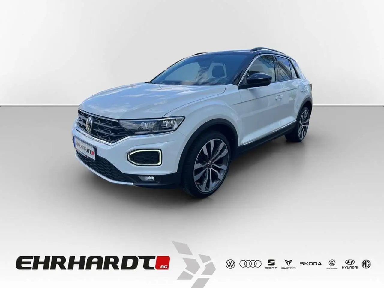 Photo 1 : Volkswagen T-roc 2021 Essence