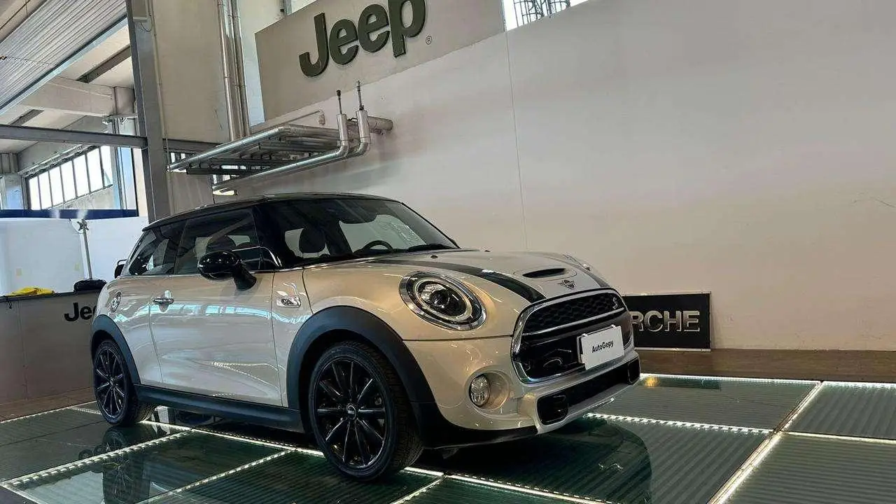 Photo 1 : Mini Cooper 2020 Diesel