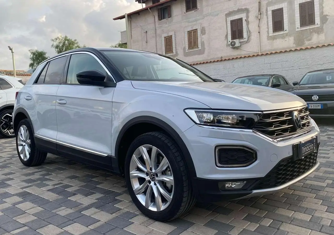 Photo 1 : Volkswagen T-roc 2021 Diesel