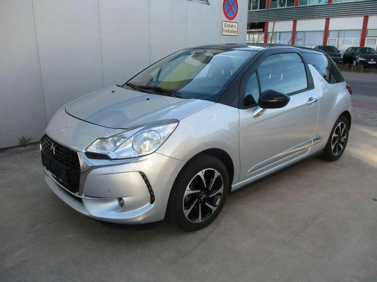 Photo 1 : Citroen Ds3 2016 Petrol