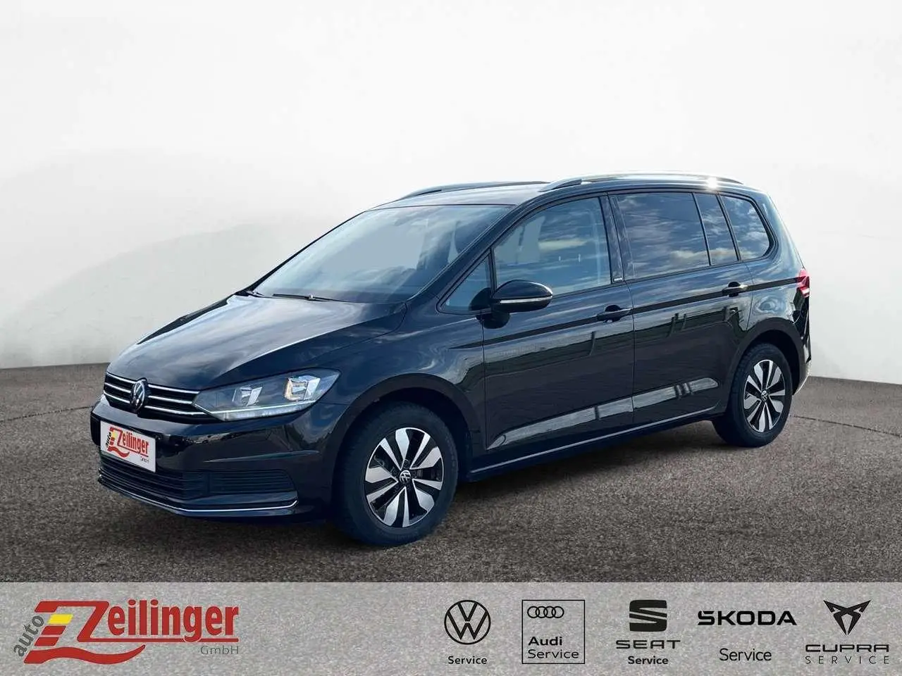 Photo 1 : Volkswagen Touran 2023 Essence