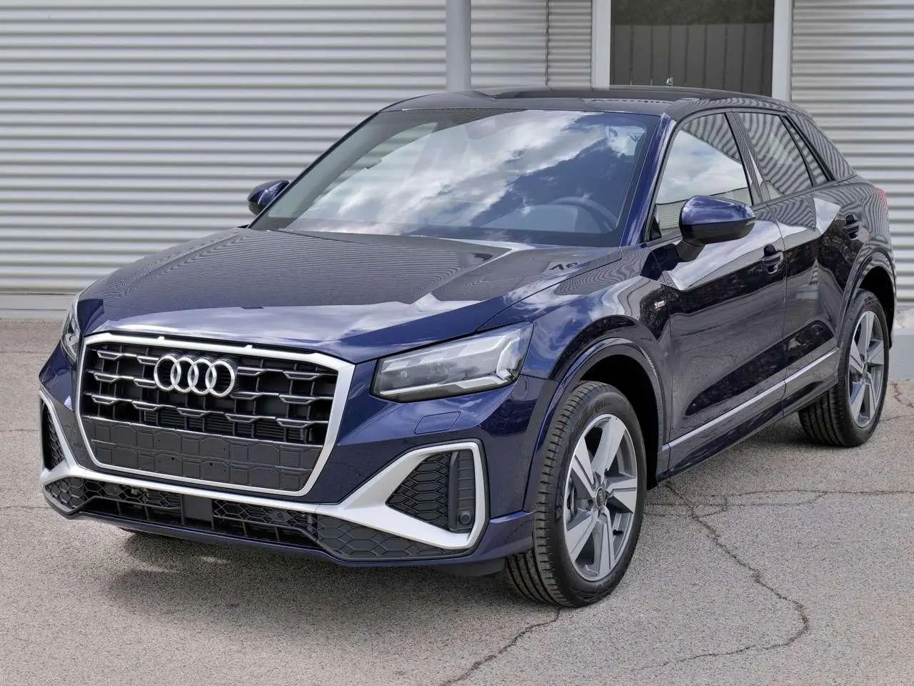 Photo 1 : Audi Q2 2024 Diesel