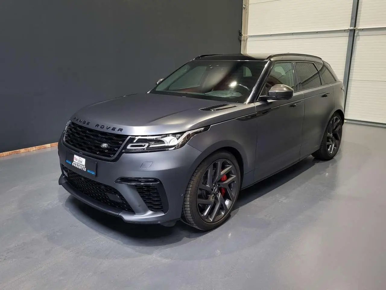 Photo 1 : Land Rover Range Rover Velar 2020 Essence