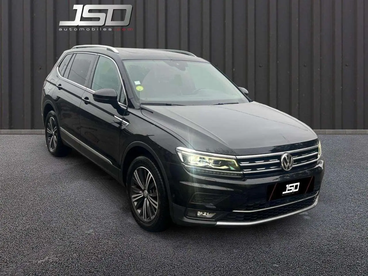 Photo 1 : Volkswagen Tiguan 2018 Diesel