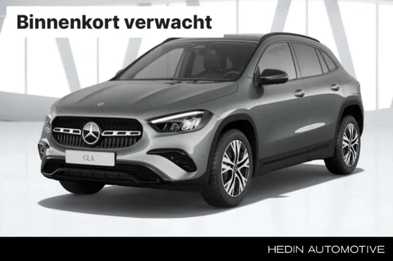 Photo 1 : Mercedes-benz Classe Gla 2024 Essence