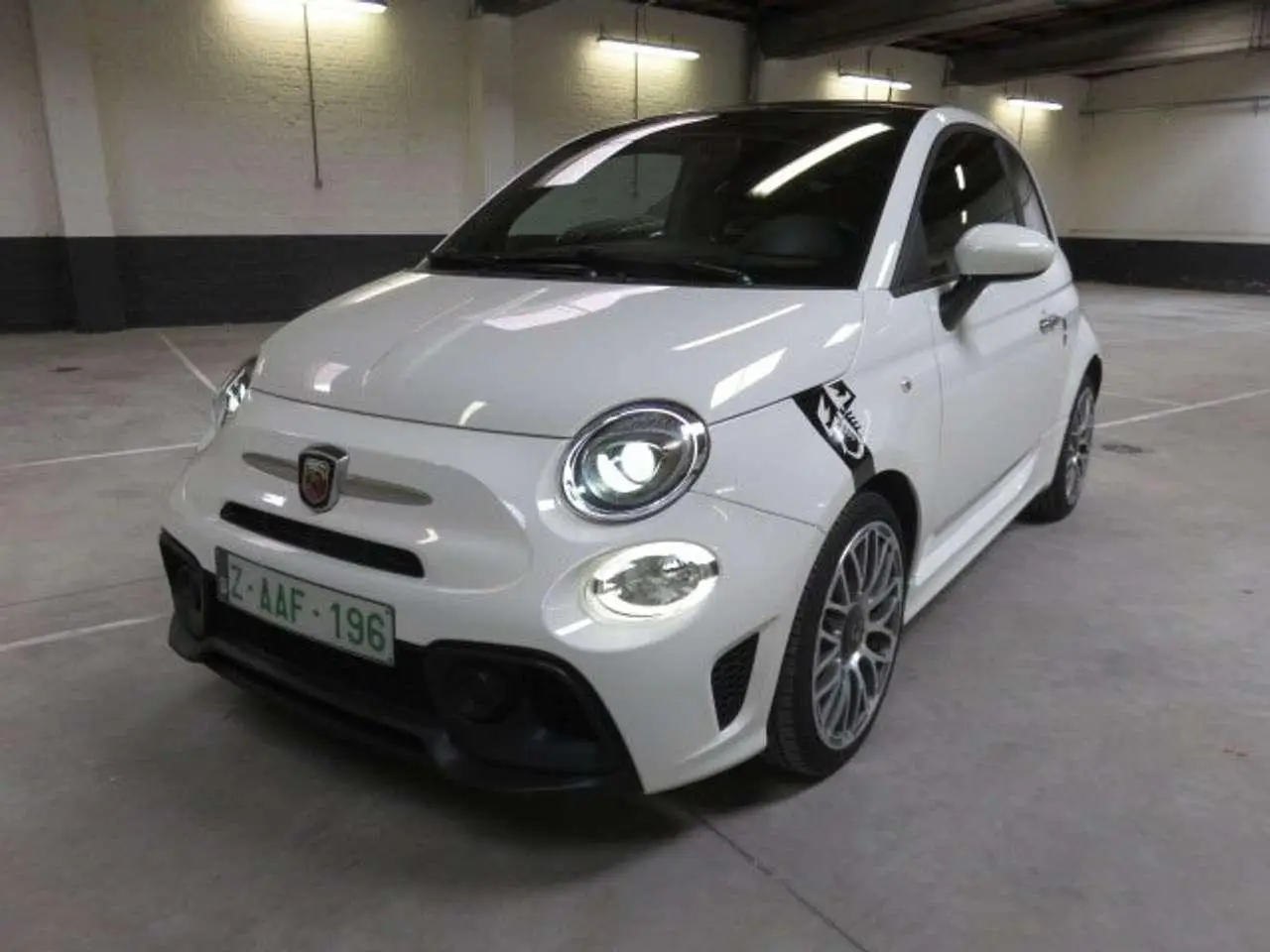 Photo 1 : Abarth 595 2021 Petrol